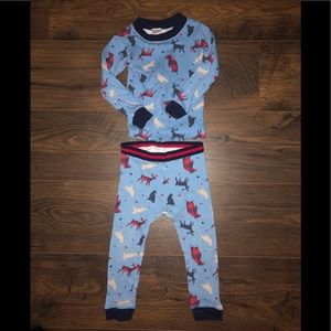 3T pajama set.